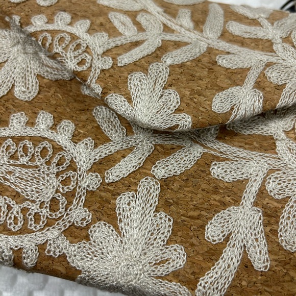 Gorgeous, Haute Hippie embroidered bag❤️HP🌟 - Picture 4 of 6